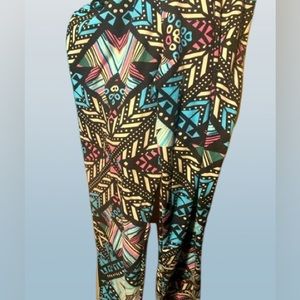 Eevee one size buttery soft leggings